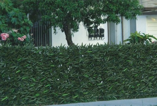 Искусственный забор, листья бамбука